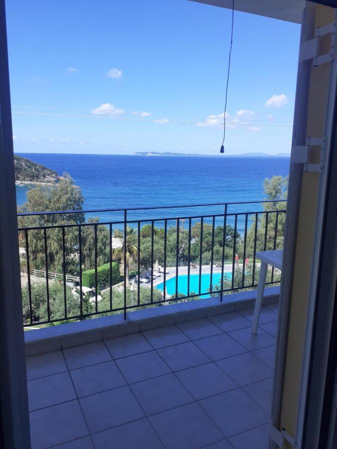 פרדיקה Alexios Apartments מראה חיצוני תמונה